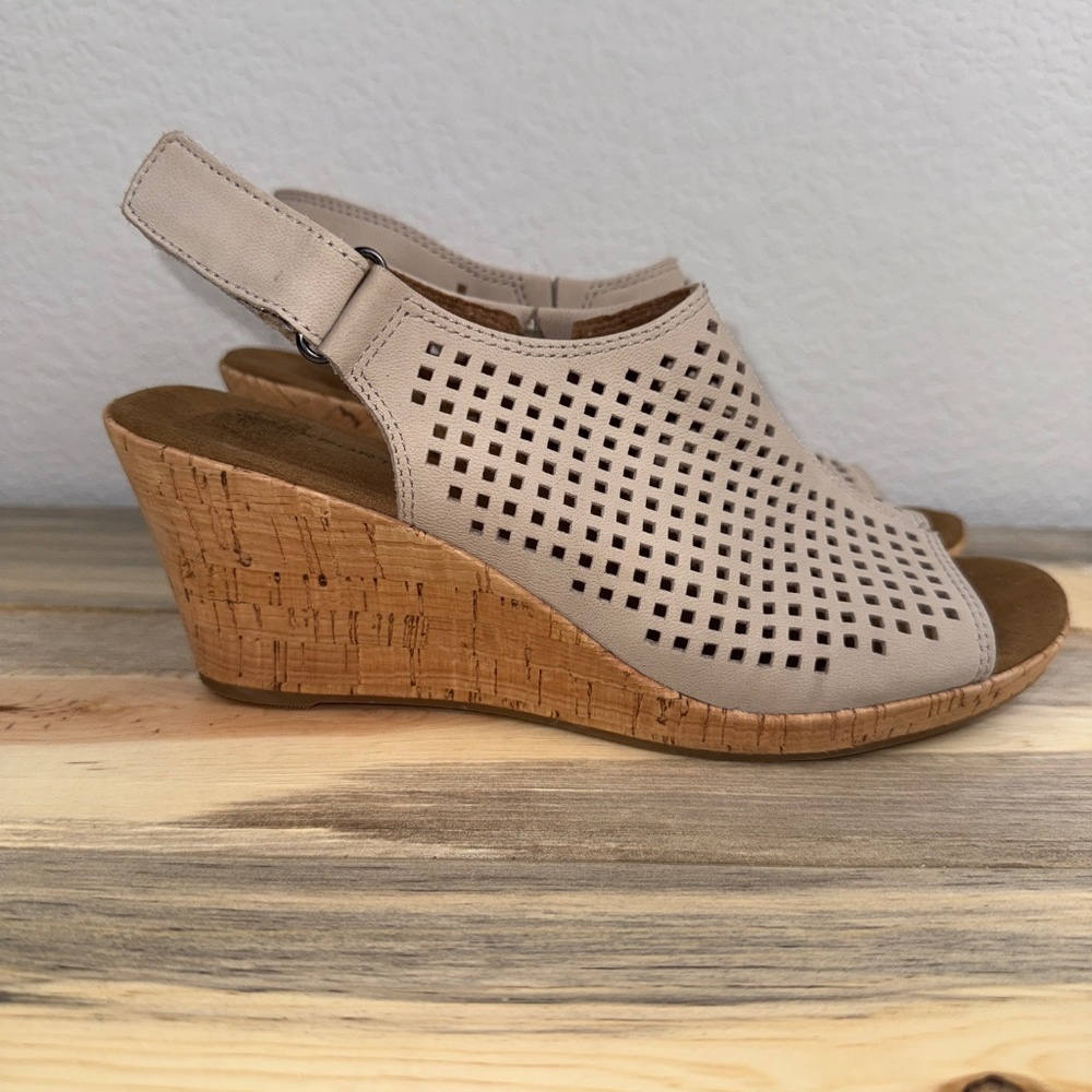 Rockport Briah Wedge Leather Sandal Blush Size 8